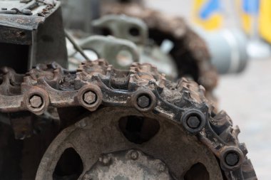 WARsaw, POLAND - 29 Haziran 2022: Serginin adı Castle Square 'deki Ukrayna Rus askeri araçlarında yok edilen 