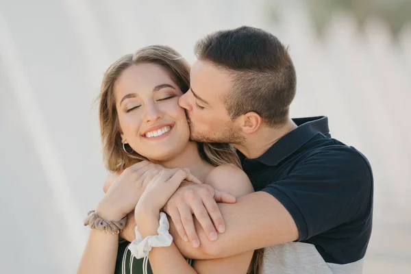 Close Photo Romantic Guy Who Kissing Cheek His Girlfriend Modern — Stock Photo, Image