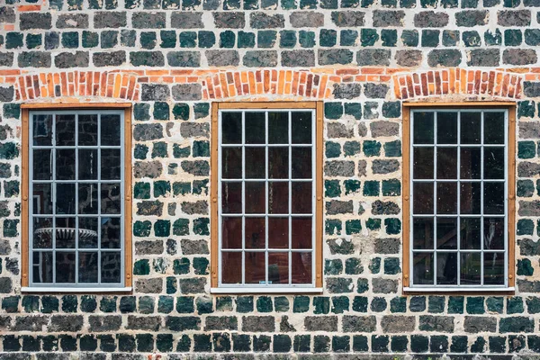 Brick Wall Large Windows Old Indusrial Building Made Cinder Slag — Stock Photo, Image