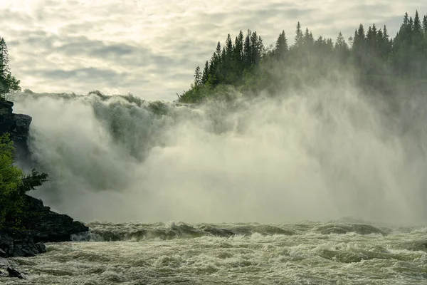 Vista Estiva Della Famosa Cascata Tannforsen Nel Nord Della Svezia — Foto Stock