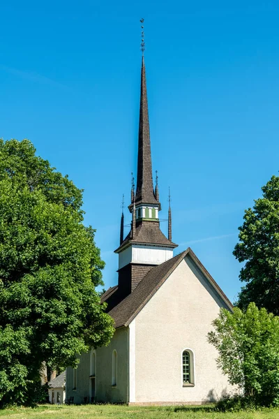 Iglesia Blanca Muy Antigua Brunneby Suecia Desde Siglo Xii Hermoso — Foto de Stock