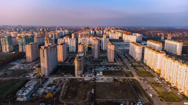 büyük bir şehirde İnşaat