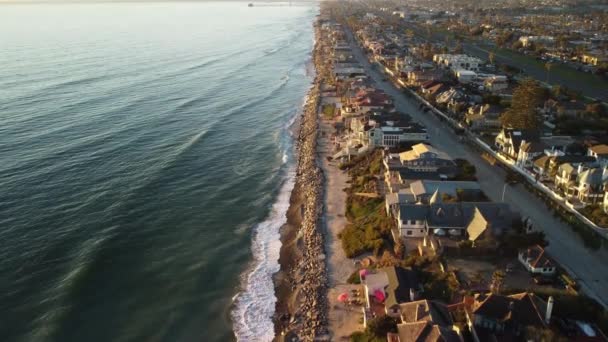 Antenn Utsikt Drönare Skott Oceanside Beach Kustlinje Södra Kalifornien Med — Stockvideo