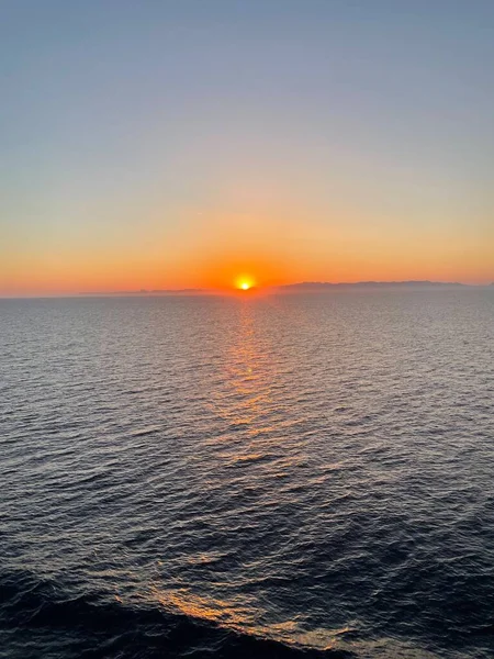 Kanepe de soleil sur la mer