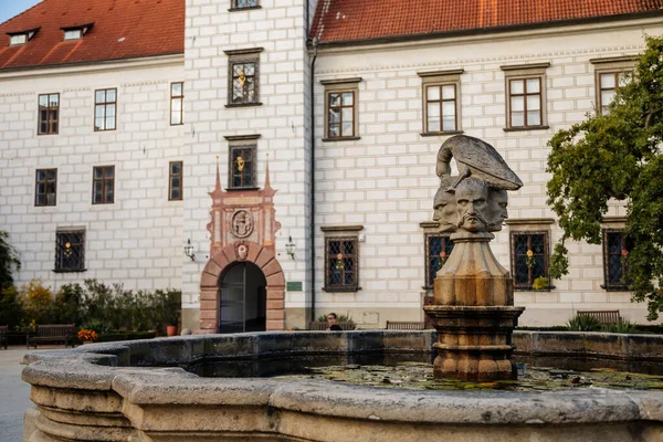 Trebon Südböhmen Tschechien Oktober 2021 Burghof Renaissanceschloss Mit Sgraffito Wandgemälde — Stockfoto