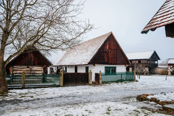 Prerov Nad Labem Tsjechië December 2021 Traditioneel Dorpshouten Boerderij Winter — Stockfoto