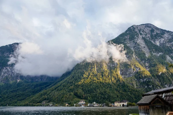 Hallstatt Austria Sierpnia 2021 Alpy Górskie Krippenbrunn Pobliżu Alpejskiego Głębokiego — Zdjęcie stockowe