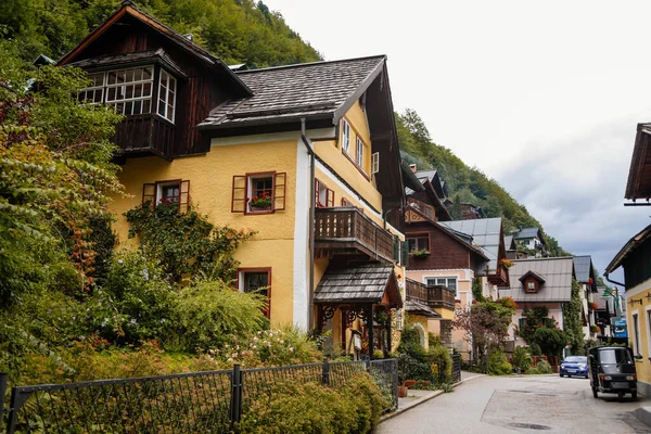 Hallstatt Áustria Agosto 2021 Colorful Scenic Picturesque Town Street Summer — Fotografia de Stock