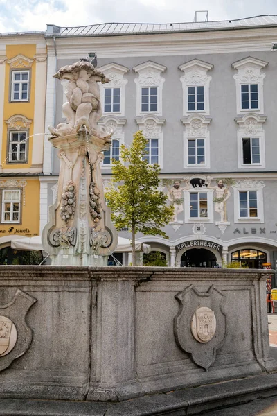 Linz Oostenrijk Augustus 2021 Barokke Neptunbrunnen Fontein Met Beelden Van — Stockfoto