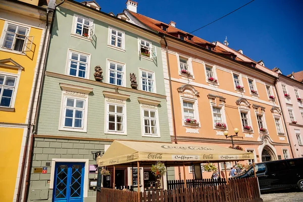 stock image Cheb, Western Bohemia, Czech Republic, 14 August 2021: King George of Podebrady Square, Eger at sunny summer day, medieval colorful gothic merchant, historic renaissance and baroque buildings