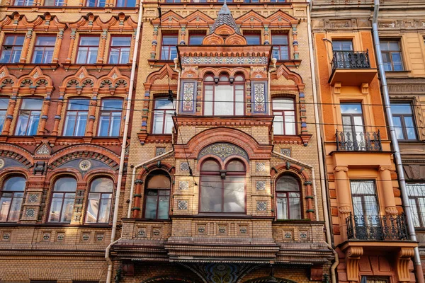 Sankt Petersburg Rosja Października 2021 Kołokolnaya Street Dochodowy Dom Kokosami — Zdjęcie stockowe