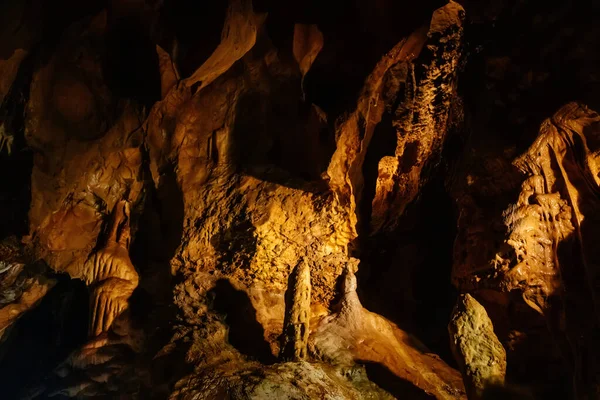 Grotte Pomezi Vapenna Moravia Repubblica Ceca Aprile 2022 Formazioni Rocciose — Foto Stock