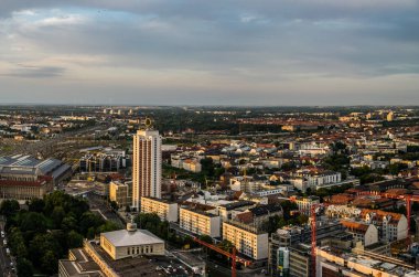 Günbatımında Leipzig, Almanya 'da Leipzig, Almanya, Temmuz 2017