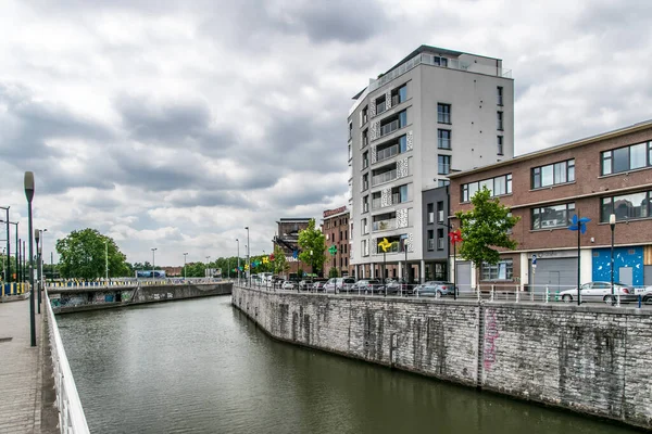 Vista Sul Canale Sul Distretto Industriale Molenbeek Belgio Giugno 2017 — Foto Stock