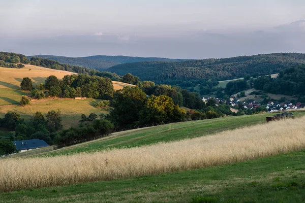 Vista Panorâmica Paisagem Rural Alemã Pouco Antes Anoitecer Verão Mespelbrunn — Fotografia de Stock