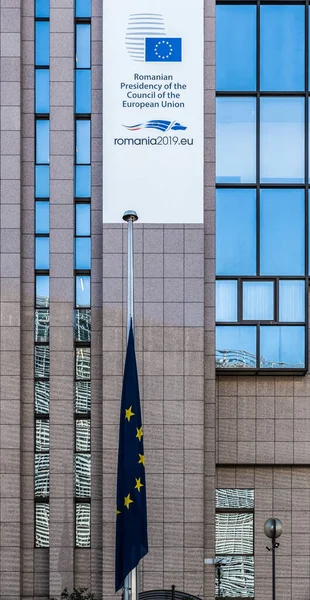 Ciudad Bruselas Bélgica 2019 Fachada Casa Europa Anunciando Presidencia Rumana — Foto de Stock