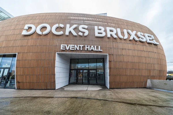 Schaerbeek Bruselas Bélgica 2019 Fachada Contemporánea Del Centro Comercial Docks — Foto de Stock