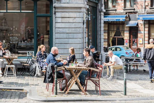 Bruselas Ciudad Vieja Región Capital Bruselas Bélgica 2019 Jóvenes Turistas — Foto de Stock