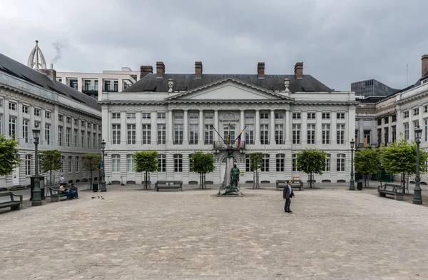 Старе Місто Брюсселя Бельгія 2019 Неокласичний Фасад Площа Площа Мучеників — стокове фото