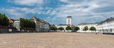 Gent, Flanders Belçika - 09 02 2019 Saint Pieters Meydanı manzaralı