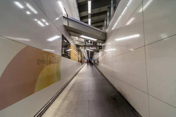 Koekelberg Bruxelles Capitale Regione Belgio 2019 Corridoio Pedonale Della Metropolitana — Foto Stock