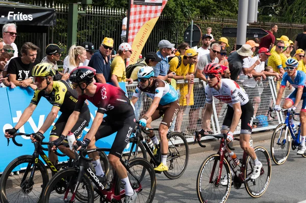 Saint Gilles Brusel Belgie 2019 Cyklisté Projíždějící Posledním Kilometru První — Stock fotografie