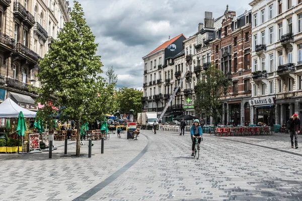 Saint Gilles Bruselas Bélgica 2019 Paseo Bicicleta Por Plaza Del — Foto de Stock