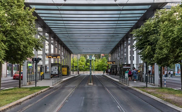 Stockholm Schweden 2019 Die Straßenbahnhaltestelle Sickla Kaj Der Straßenbahnlinie Der — Stockfoto