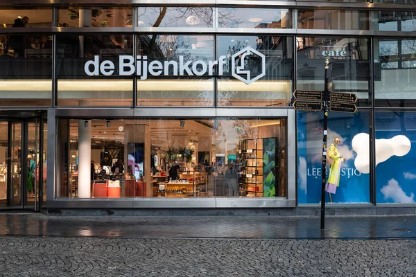 Maastricht Limburg Nizozemsko 2022 Fasáda Maloobchodu Bijenkorf Luxusní Obchodní Dům — Stock fotografie
