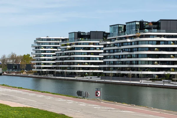 Hasselt Limburg Belgie 2022 Současné Luxusní Bytové Domy Břehu Albertského — Stock fotografie