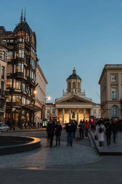 Brüksel Eski Kenti, Brüksel Başkent Bölgesi - Belçika - 11: 30 2019 Mont des Arts 'ın Brüksel silueti üzerindeki Cityscape