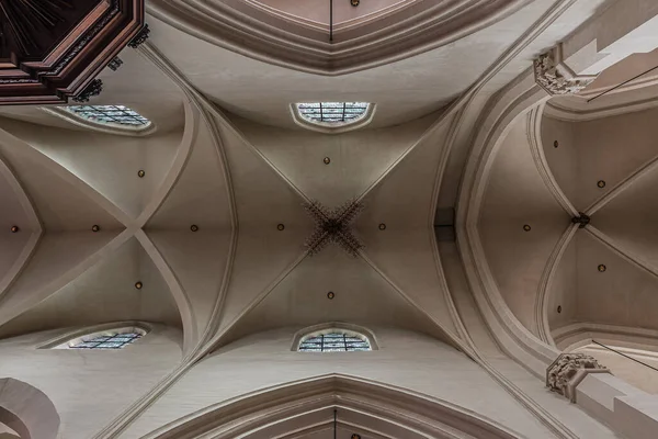 Brussels Old Town Brussels Capital Region Belgium 2020 Symmetric Ceiling — Stock Photo, Image