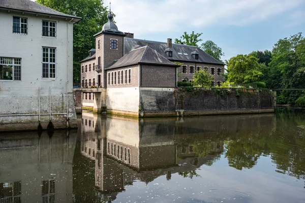 Lier Antwerp Province Belgium 2022 Historical Abbey Buildings Reflecting Water — Stockfoto