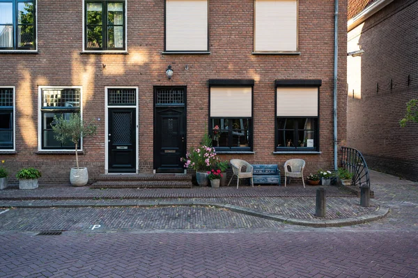 Zaltbommel Gelderland Netherlands 2022 Traditional House Facade Bench Seats Front — Foto Stock