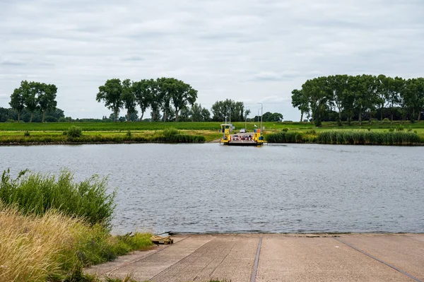 Heusden Gelderland Netherlands 2022 Jetty Small Ferry River Maas — стокове фото