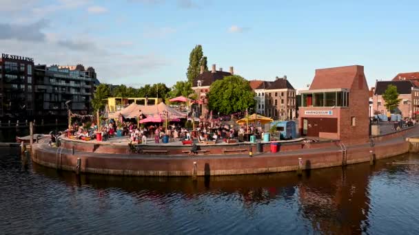 Zwolle Overijssel Netherlands 2022 View Old Town Harbor Black Water — Stock video