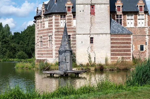 Holsbeek Flämisch Brabant Belgien 2022 Blick Über Teich Und Mittelalterliche — Stockfoto