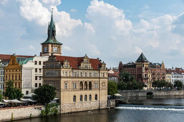 Прага Чехия 2020 Вид Карлова Моста Старый Город Реку Молдау — стоковое фото