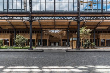 Brüksel Şehir Merkezi - Belçika - 30 08 2020 Tur ve Taksi etkinlik salonunda karışık amaçla yenilenen salon