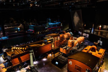 Schaerbeek, Brüksel - Belçika - 11 20 2021 Tren Lokomotif Motorları üzerinden Tren Müzesi