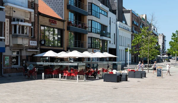 Deinze Región Flamenca Oriental Bélgica 2021 Personas Comiendo Bebiendo Terrazas — Foto de Stock