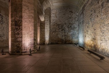 Brüksel Eski Kent, Brüksel Başkent Bölgesi - Belçika - 09 10 2021 Eski bir sarayın tuğla ana salonu yenilendi