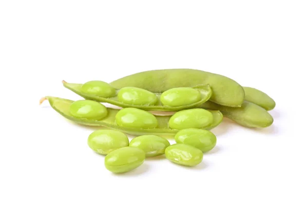 緑色の大豆 白地に隔離された枝豆 — ストック写真