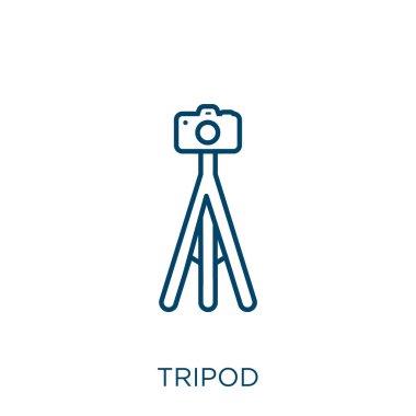 Tripod simgesi. Beyaz arkaplanda izole edilmiş ince doğrusal tripod ana hat simgesi. Çizgi vektör üçayağı işareti, ağ ve mobil sembolü