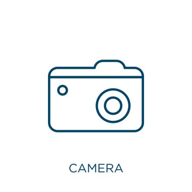 Kamera simgesi. Beyaz arkaplanda izole edilmiş ince doğrusal kamera ana hatları simgesi. Çizgi vektör kamera işareti, ağ ve mobil sembolü