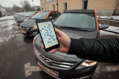 Araba paylaşımı - Dakikada yeni bir servis arabası kiralama açılışı