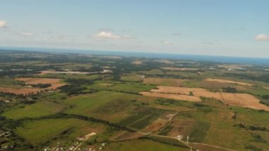 Uçak penceresinden doğaya bak