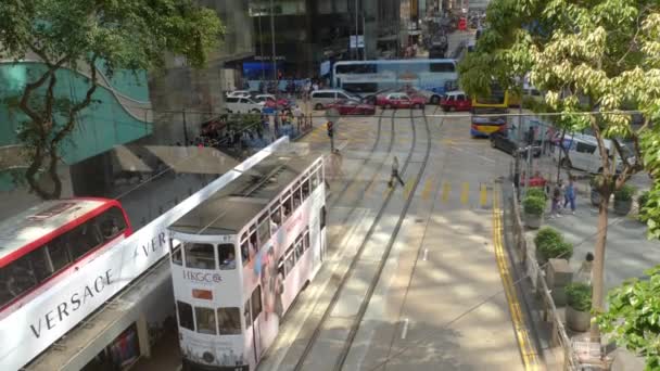 Tranvía de dos pisos en Hong Kong Central — Vídeo de stock