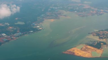 Körfezin üzerinden uç, Singapur.