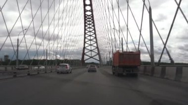 Köprü hareketi, birinci şahıs görünümü